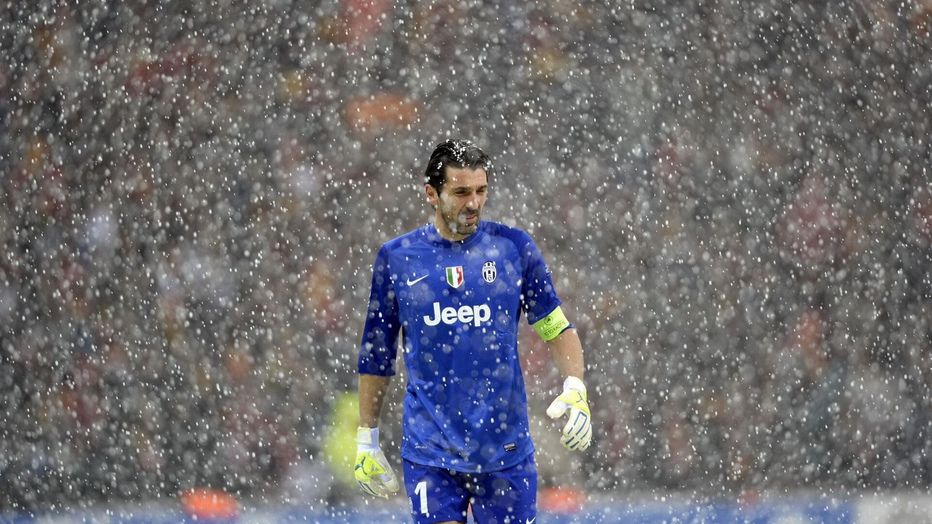 德甲攻防鏖战:攻不破的后防线瞬间崩溃,德甲打法特点